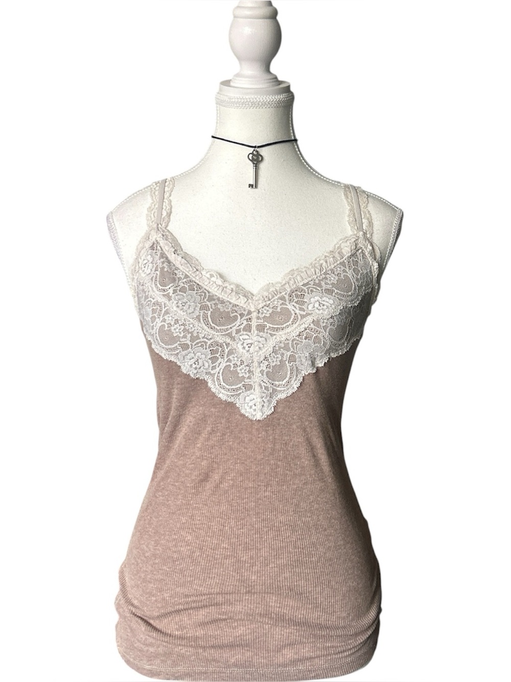 Y2K Coquette “Abercrombie & Fitch” Beige and White Lace Trim Tank Top